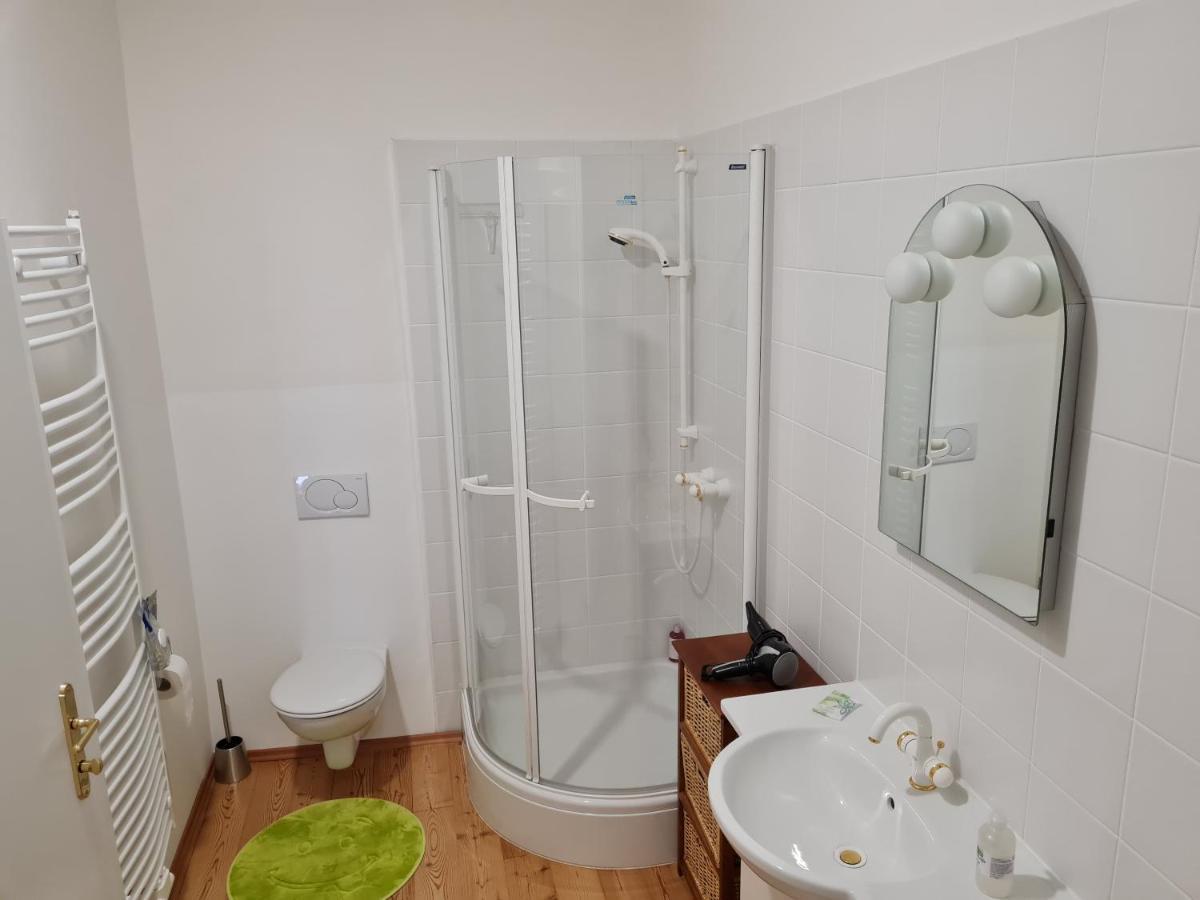 Altstadtjuwel Mit Sauna Sankt Veit an der Glan Exterior foto